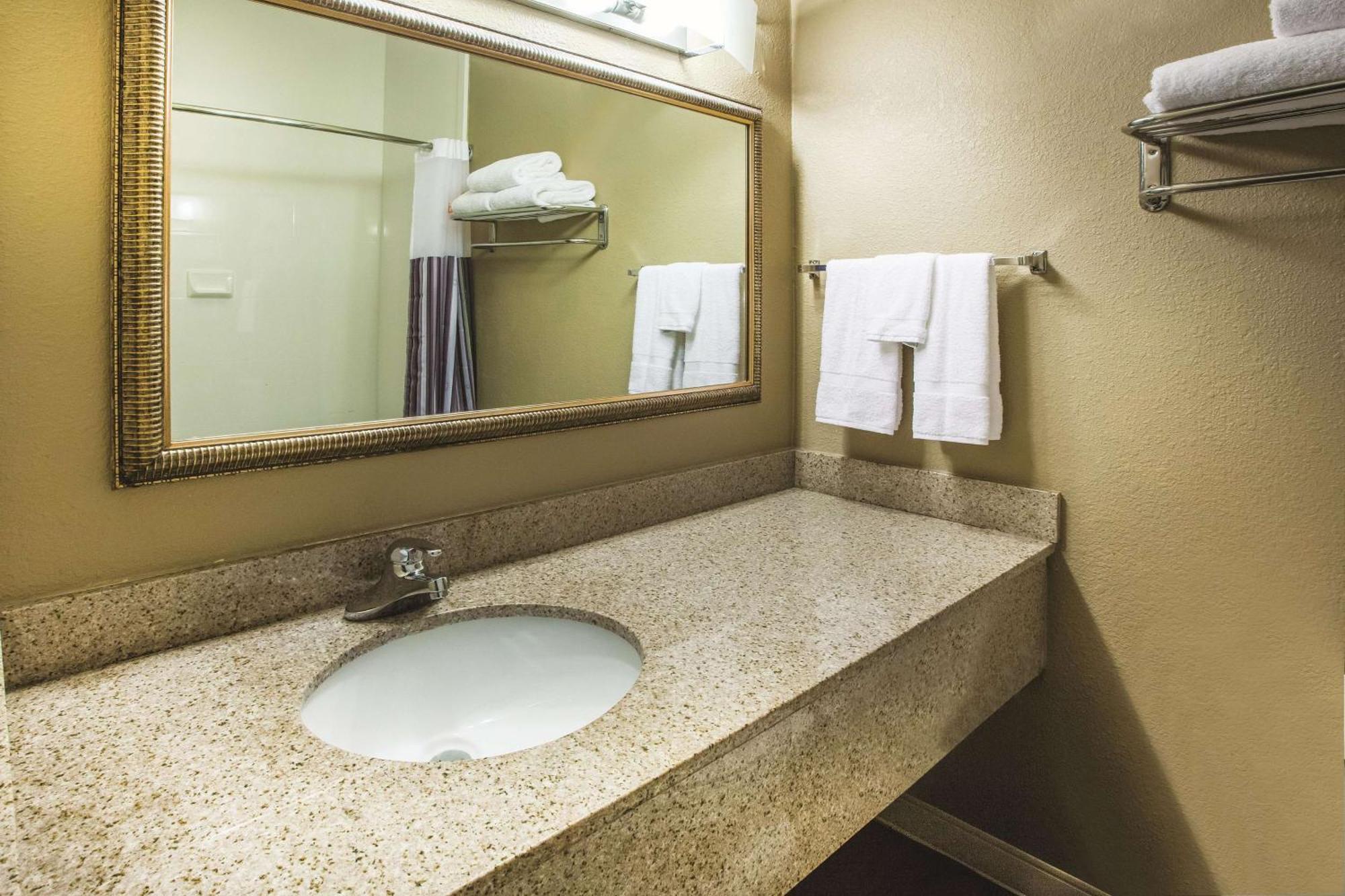 La Quinta Inn By Wyndham Indianapolis North Dış mekan fotoğraf