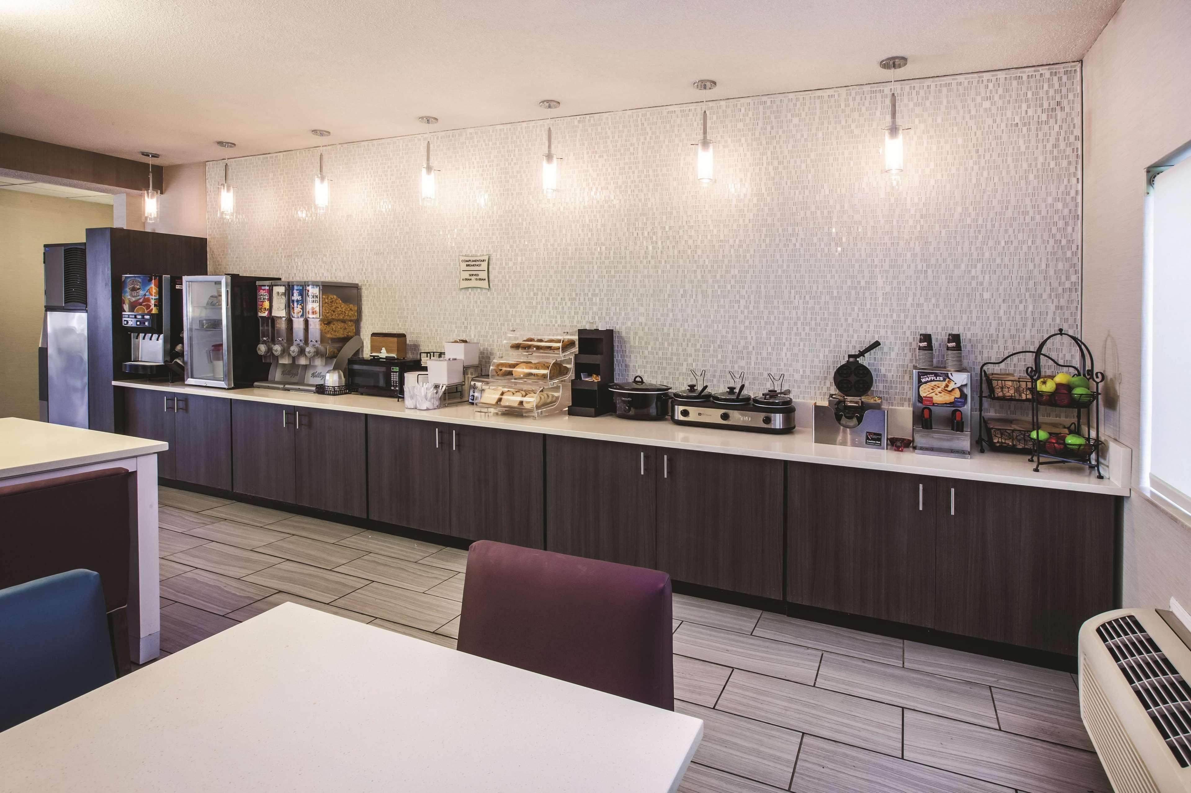 La Quinta Inn By Wyndham Indianapolis North Dış mekan fotoğraf