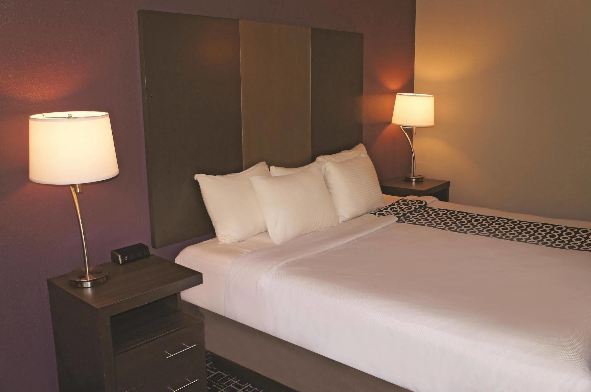 La Quinta Inn By Wyndham Indianapolis North Dış mekan fotoğraf